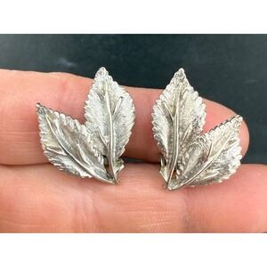 Vintage Pastelli Clip On Earrings Silver Tone Leaf Signed